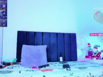 Yuriiblaze  live sex cam