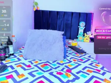Yuriiblaze  live sex cam