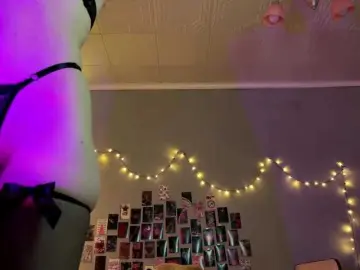 EchoFawn  live sex cam