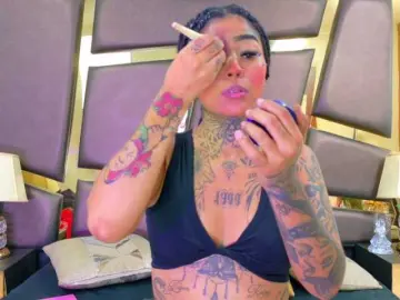 EmilieeLake  live sex cam