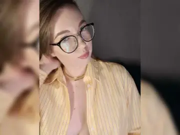 Juliberry1  live sex cam