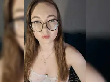 Juliberry1  live sex cam