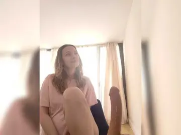 Lola3000  live sex cam