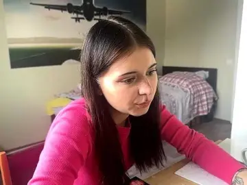MaiaMassingill  live sex cam