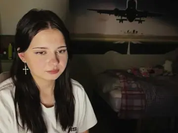 MaiaMassingill  live sex cam
