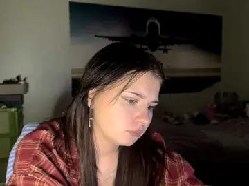 MaiaMassingill  live sex cam