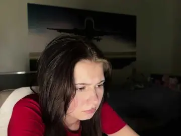 MaiaMassingill  live sex cam