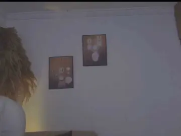 Octaviarouse  live sex cam