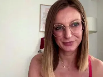 RachellaFox  live sex cam