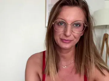RachellaFox  live sex cam