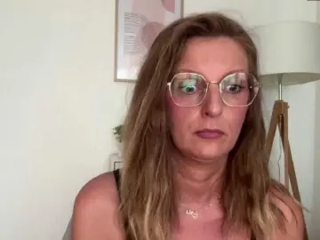 RachellaFox  live sex cam