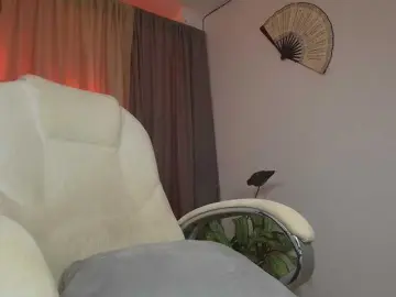 Roma-223  live sex cam