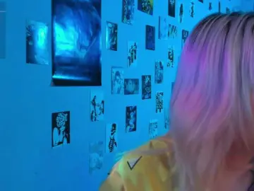 Bixxxiz  live sex cam