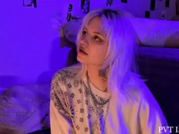 Bixxxiz  live sex cam