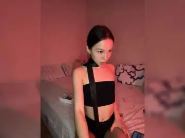 Cute-bootyy  live sex cam