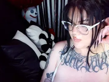 Fetishslut4u  live sex cam