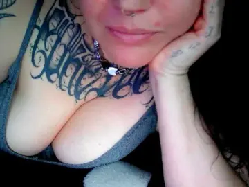Fetishslut4u  live sex cam