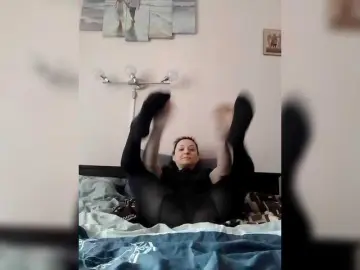 KatiMilana  live sex cam