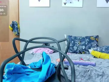 NaughtyMommyy  live sex cam