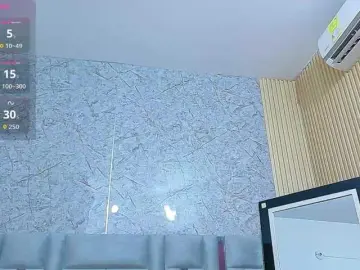 NaughtyMommyy  live sex cam