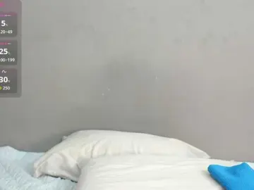 NaughtyMommyy  live sex cam