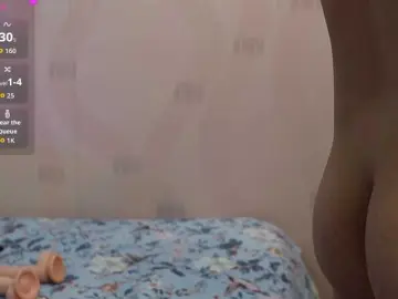 NaughtyMommyy  live sex cam