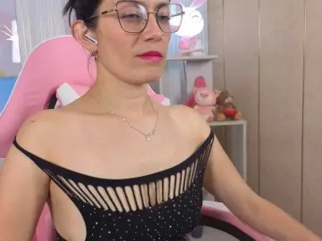 Sara69-  live sex cam
