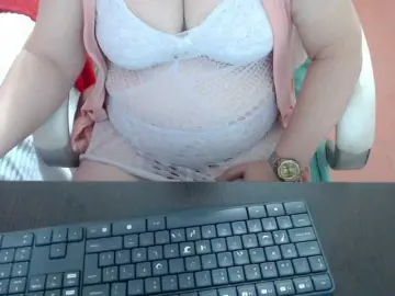 Leonela  live sex cam