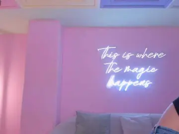 AbbyDalton  live sex cam