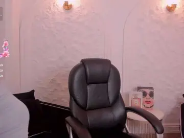 AbbyDalton  live sex cam