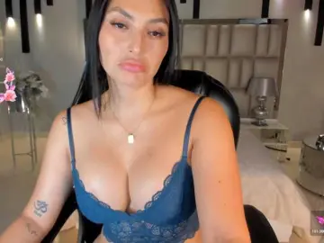 AbbyDalton  live sex cam