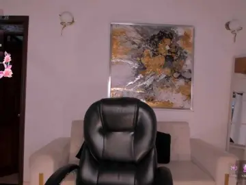 AbbyDalton  live sex cam