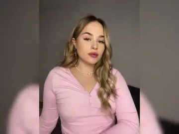 EllenSoftt  live sex cam