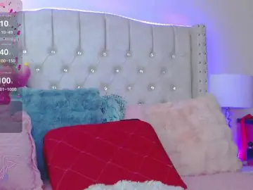 EmilyMerbu  live sex cam