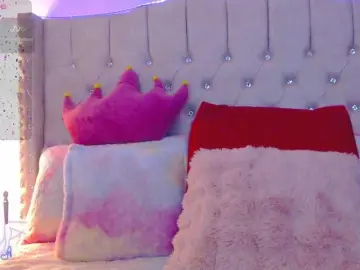 EmilyMerbu  live sex cam