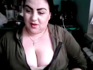 Ruby-Lorrie  live sex cam