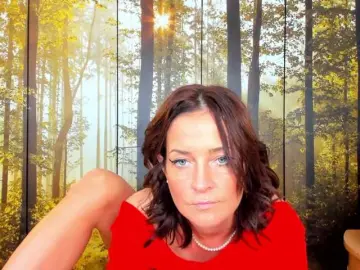 SatyneQueen  live sex cam