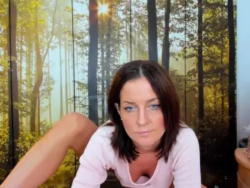 SatyneQueen  live sex cam