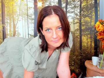 SatyneQueen  live sex cam