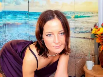 SatyneQueen  live sex cam