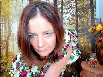 SatyneQueen  live sex cam
