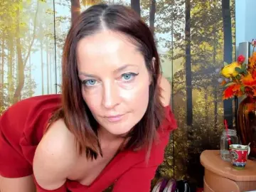 SatyneQueen  live sex cam