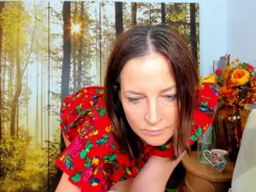 SatyneQueen  live sex cam