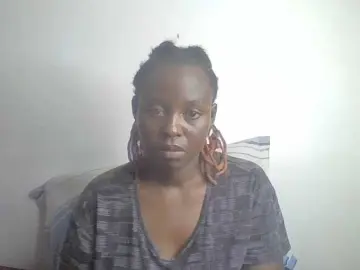 Freakcurvy8  live sex cam