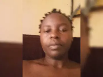 Freakcurvy8  live sex cam
