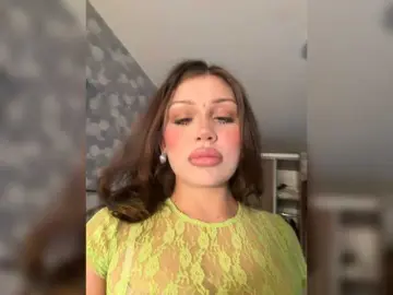 Lustful-angels  live sex cam