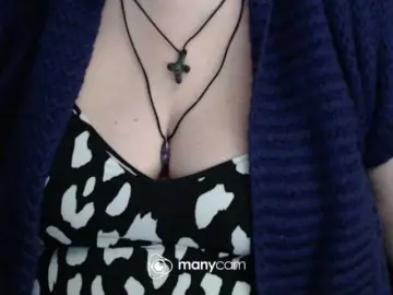 Mayalove4u  live sex cam