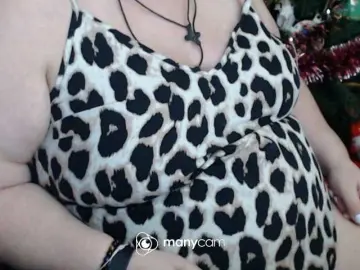 Mayalove4u  live sex cam