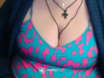 Mayalove4u  live sex cam
