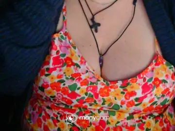 Mayalove4u  live sex cam